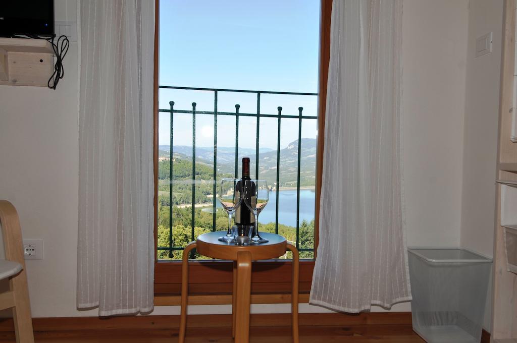Castel di Casio B&B Borgo Massovrana מראה חיצוני תמונה